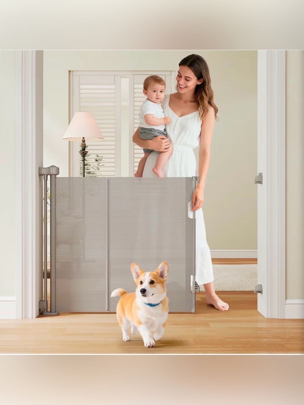 Retractable Pet Gate in Black